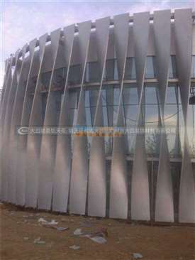 廣州大呂裝飾材料工程 專業定制廣東異形鋁單板與建筑裝飾材料